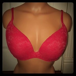 Victoria's Secret Angels Embrace Bra Size 36DD